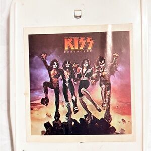 KISS Destroyer 8 Track